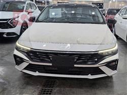 هیۆندای ئەلەنترا